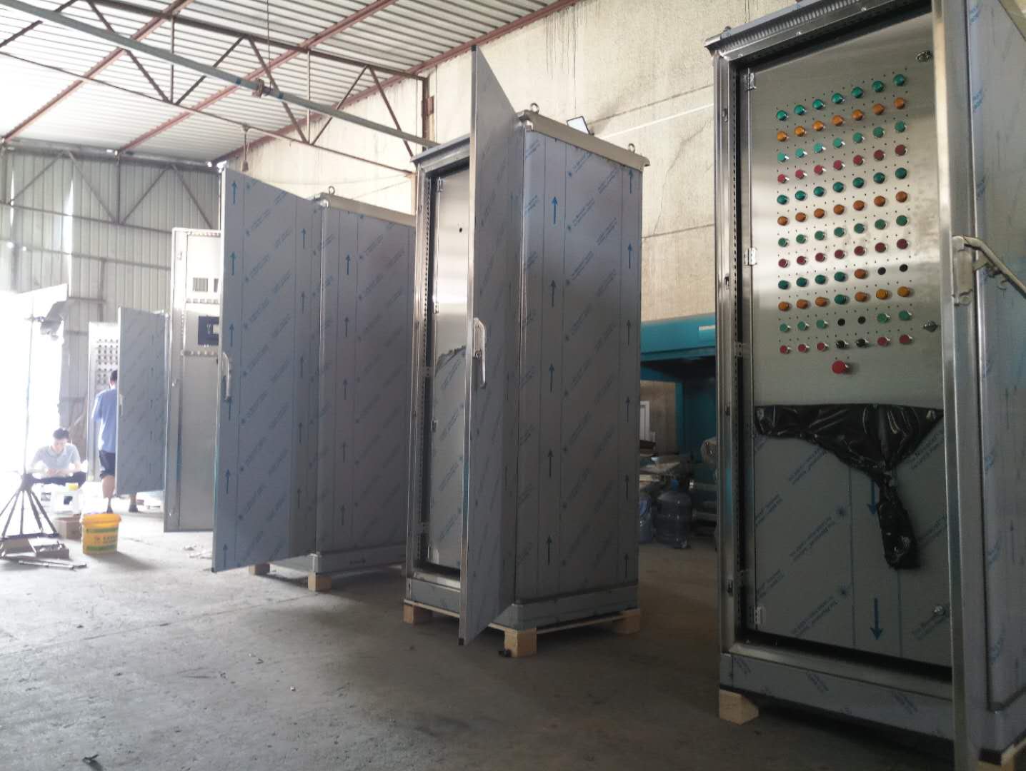 項(xiàng)目類大型控制柜